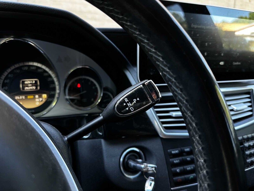 Mercedes-Benz E200 Estate CGI Business Class Avantgarde E-klasse 184pk 2012, 7-KHJ-54