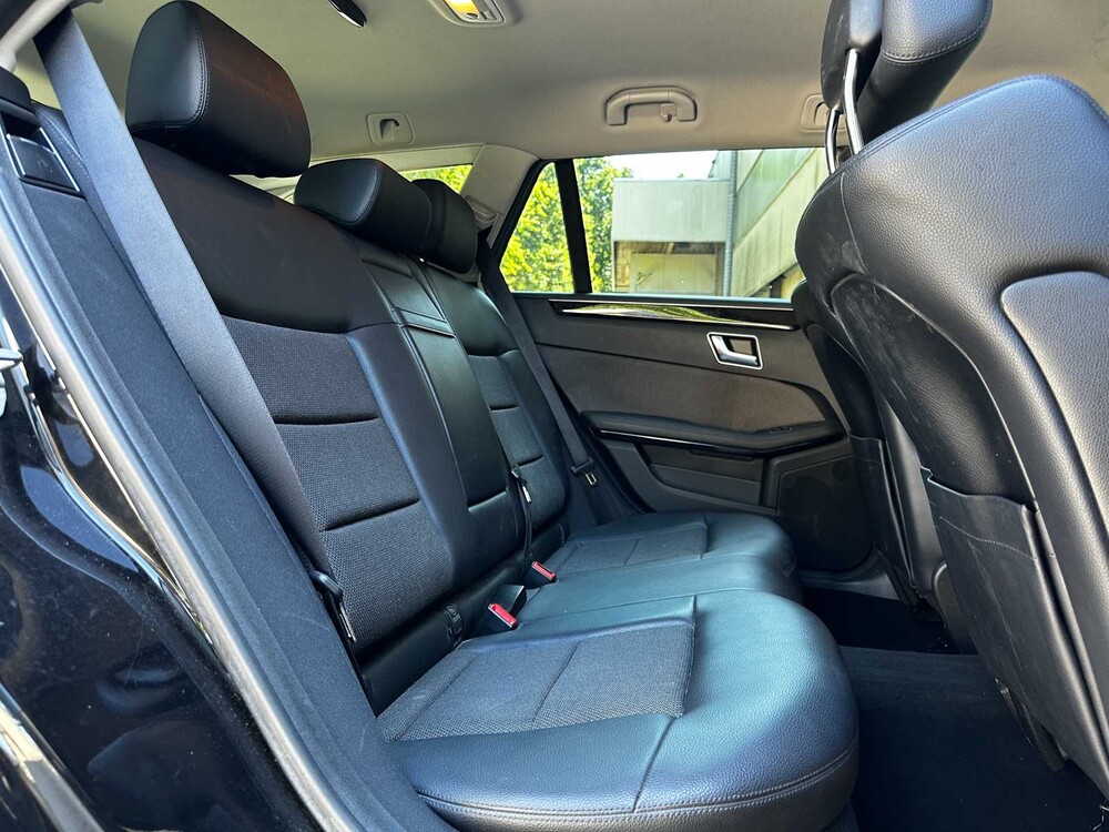 Mercedes-Benz E200 Estate CGI Business Class Avantgarde E-klasse 184pk 2012, 7-KHJ-54