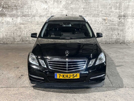 Mercedes-Benz E200 Estate CGI Business Class Avantgarde E-klasse 184pk 2012, 7-KHJ-54