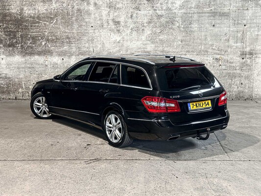 Mercedes-Benz E200 Estate CGI Business Class Avantgarde E-klasse 184pk 2012, 7-KHJ-54