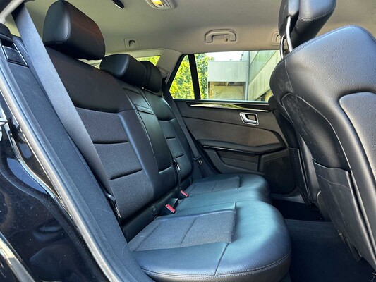 Mercedes-Benz E200 Estate CGI Business Class Avantgarde E-klasse 184pk 2012, 7-KHJ-54