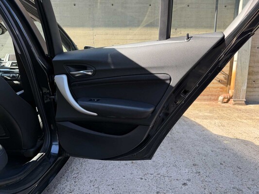 BMW 116i Sport 1-serie 109pk 2016, NL-656-X