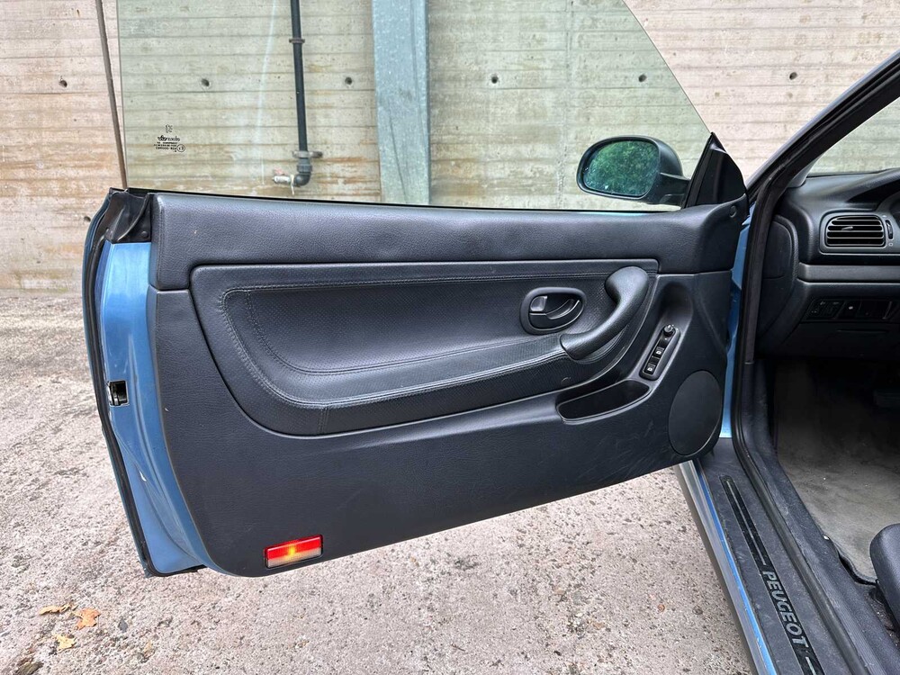 Peugeot 406 Coupé 3.0-24V V6 190pk 1999 (Origineel-NL) Automaat, ZD-LS-33