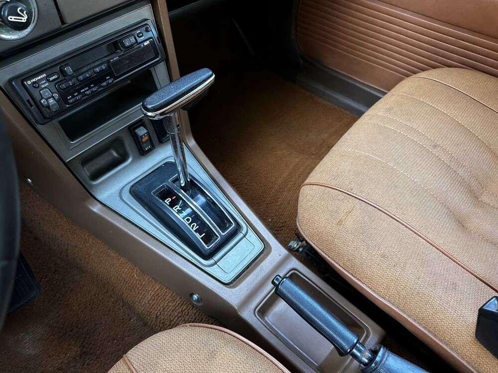 Toyota Carina 1600 de Luxe automatic 75pk 1976