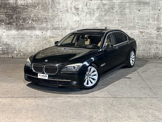 BMW ActiveHybrid7 F04 4.4 V8 465pk 2010