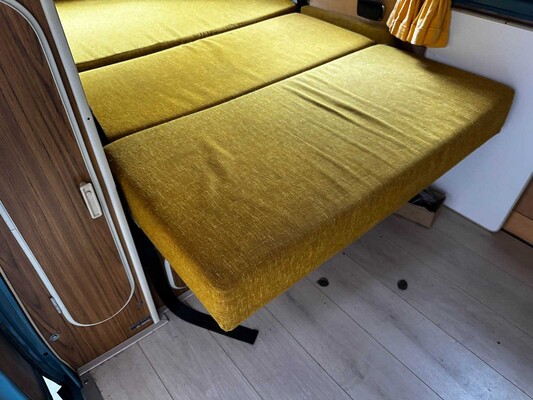 Volkswagen 23-517 Camper 1973, 07-YB-44