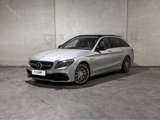 Luxury, sports and classic cars te Tiel