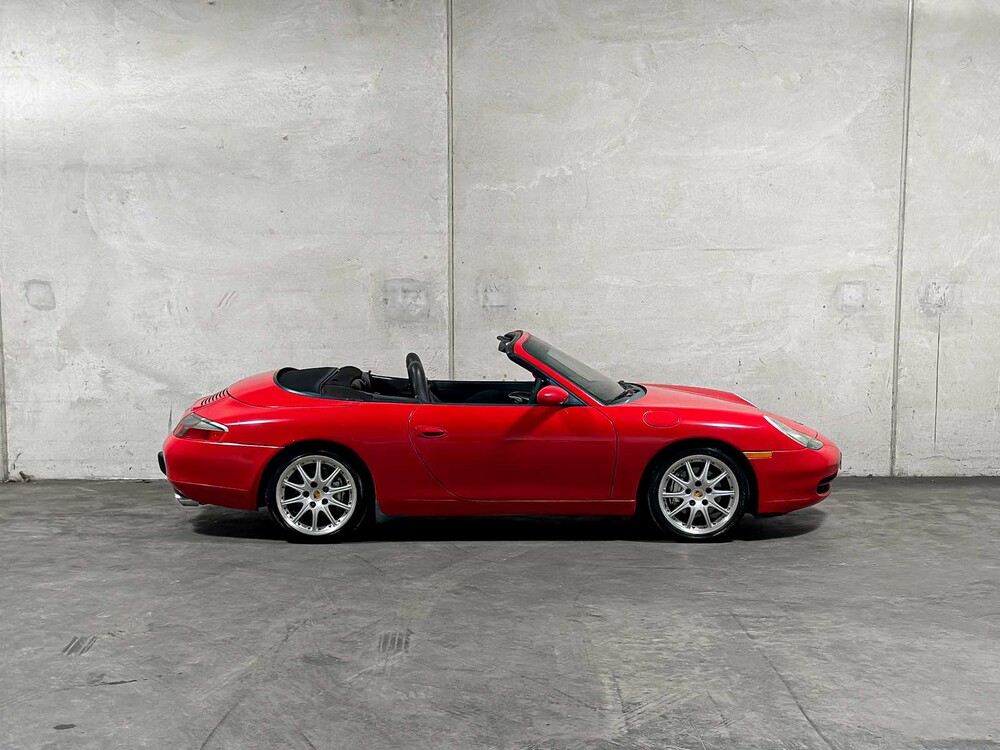 Porsche 911 Cabriolet Carrera 4 996 3.4 300pk 2000 Youngtimer