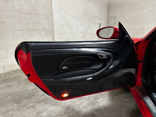 Porsche 911 Cabriolet Carrera 4 996 3.4 300pk 2000 Youngtimer