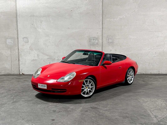 Porsche 911 Cabriolet Carrera 4 996 3.4 300pk 2000 Youngtimer