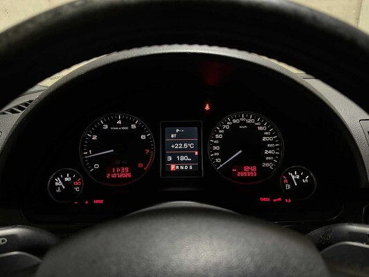 Audi S4 Avant 4.2 V8 Quattro Pro Line 344pk 2006 B7, 70-TRT-9 Youngtimer