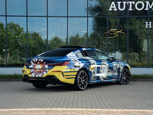 BMW M850i Gran Coupé 4,4 V8 xDrive – Der 8 X Jeff Koons – M-Performance 530 PS 2023 (1 von 99) (NEU) 8er (Original-NL + 1. Besitzer), X-004-JB