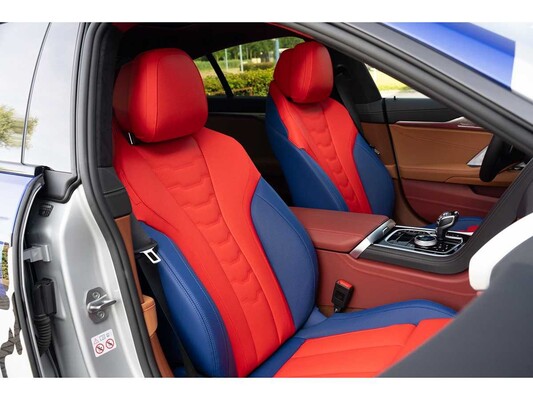 BMW M850i Gran Coupé 4.4 V8 xDrive -The 8 X Jeff Koons- M-Performance 530pk 2023 (1 van 99) (NEW) 8-Serie (Origineel-NL + 1e Eigenaar)