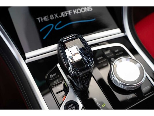 BMW M850i Gran Coupé 4.4 V8 xDrive -The 8 X Jeff Koons- M-Performance 530pk 2023 (1 van 99) (NEW) 8-Serie (Origineel-NL + 1e Eigenaar)