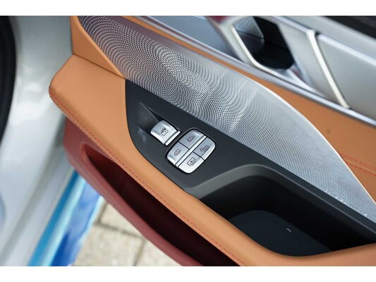 BMW M850i Gran Coupé 4.4 V8 xDrive -The 8 X Jeff Koons- M-Performance 530pk 2023 (1 van 99) (NEW) 8-Serie (Origineel-NL + 1e Eigenaar)