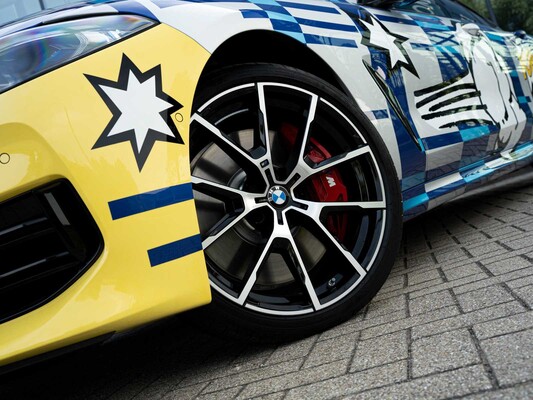 BMW M850i Gran Coupé 4.4 V8 xDrive -The 8 X Jeff Koons- M-Performance 530pk 2023 (1 van 99) (NEW) 8-Serie (Origineel-NL + 1e Eigenaar)