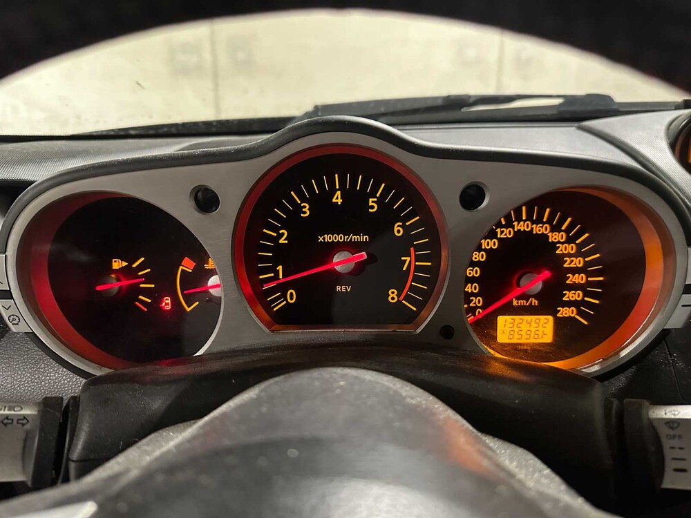 KEINE RESERVE: Nissan 350Z 3,5 V6 280 PS 2003, 21-GRN-3 Youngtimer
