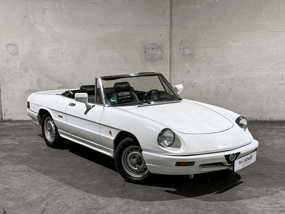 Alfa Romeo Spider S3 116pk 1988