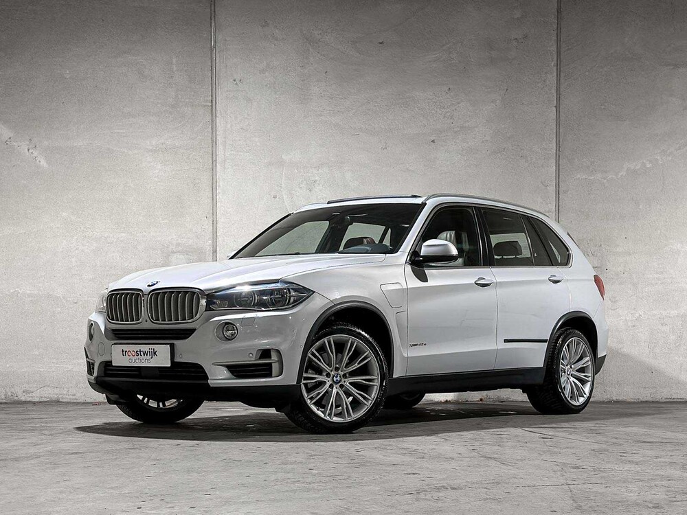 BMW X5 xDrive40e iPerformance High Executive -individual- F15 313pk 2016, R-711-DS