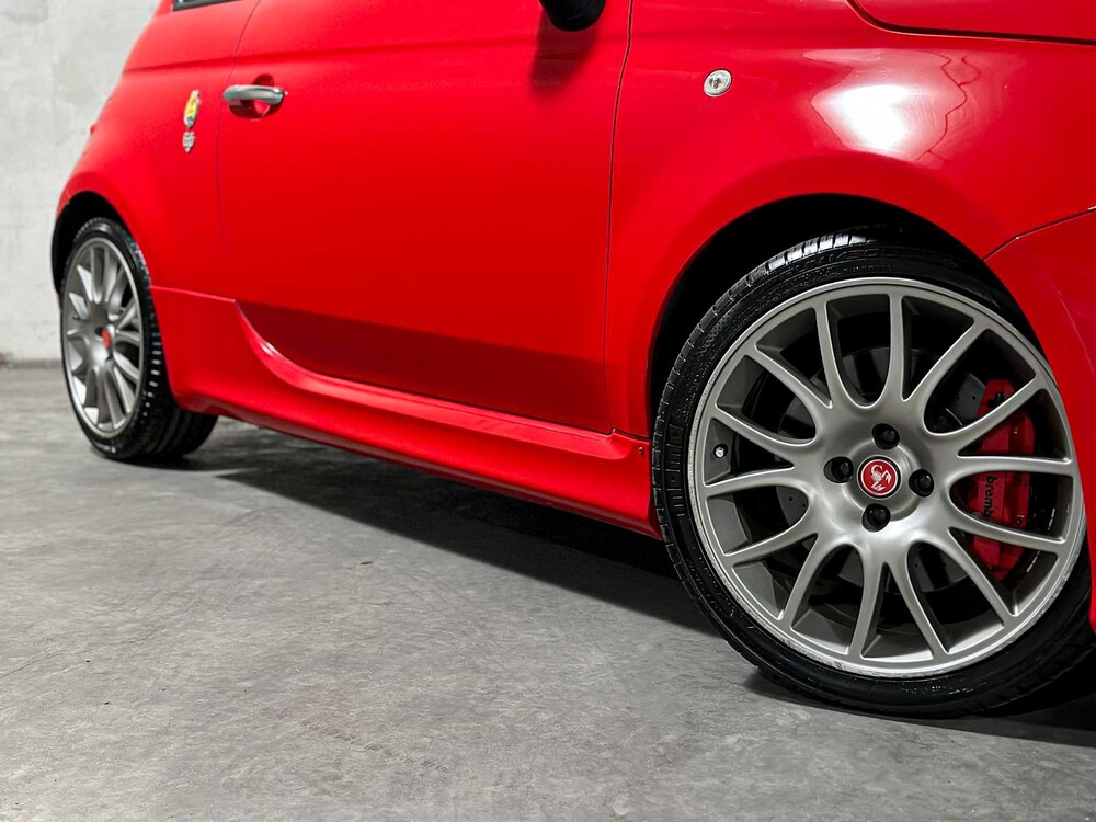 Fiat 500 Abarth 695 Tributo Ferrari 180pk 2011 (195/1695)