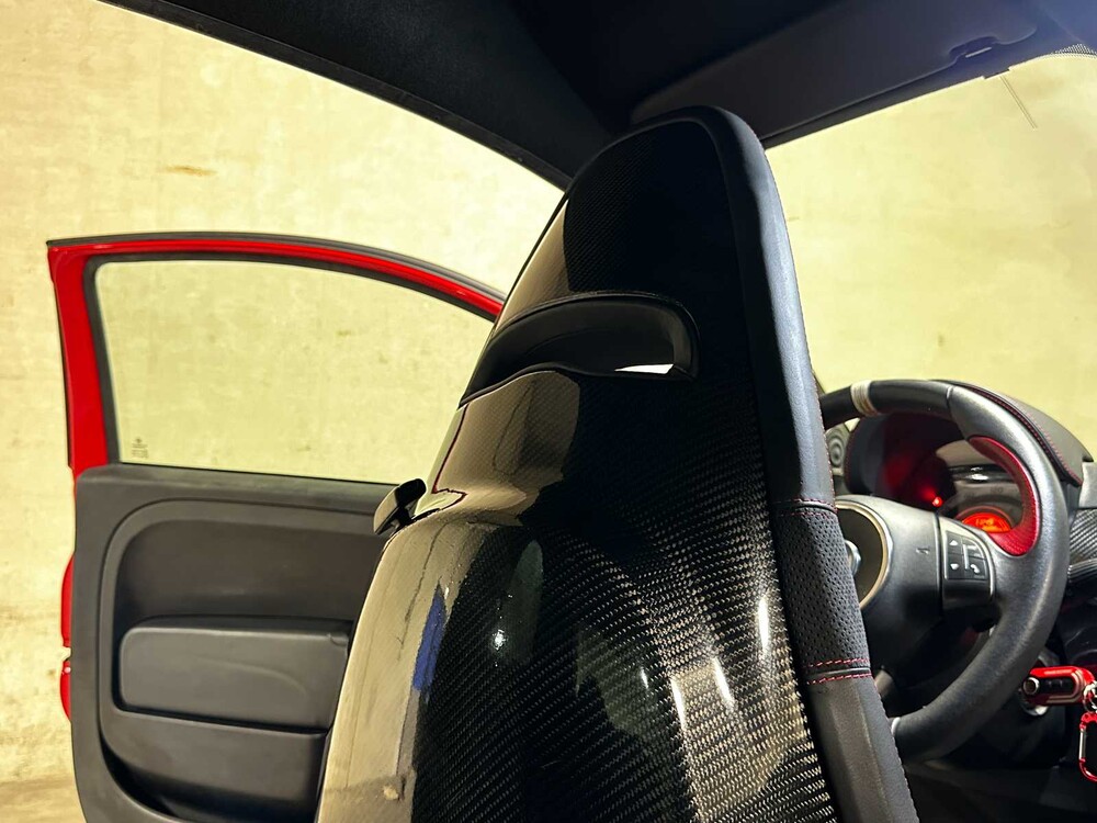 Fiat 500 Abarth 695 Tributo Ferrari 180pk 2011 (195/1695)