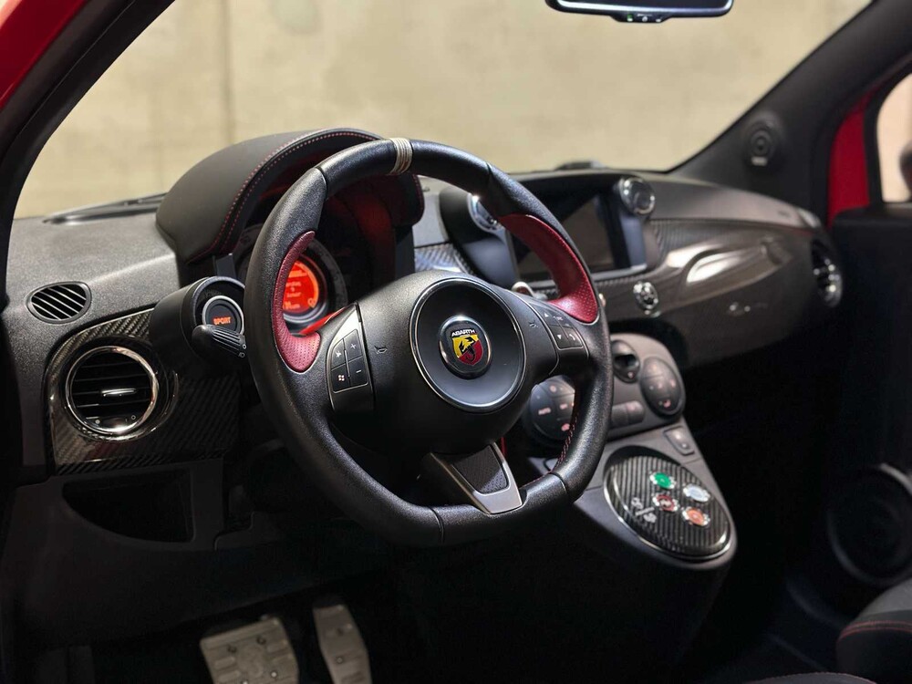Fiat 500 Abarth 695 Tributo Ferrari 180pk 2011 (195/1695)