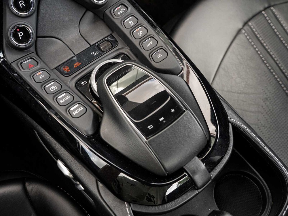 Aston Martin Vantage 4.0 V8 510pk 2021, X-777-DL