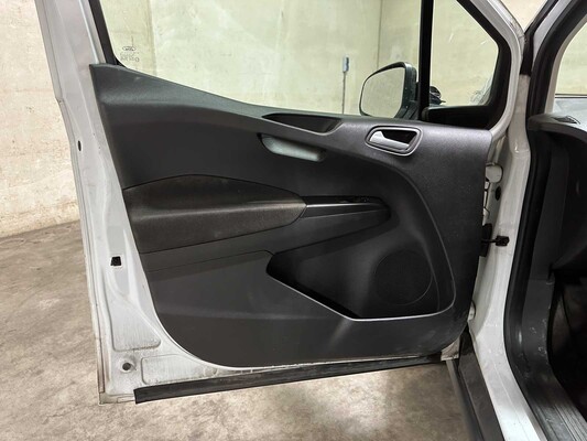 Ford Transit Courier 1,5 TDCI Trend 75 PS 2017 (Original-NL + 1. Besitzer), V-562-HS