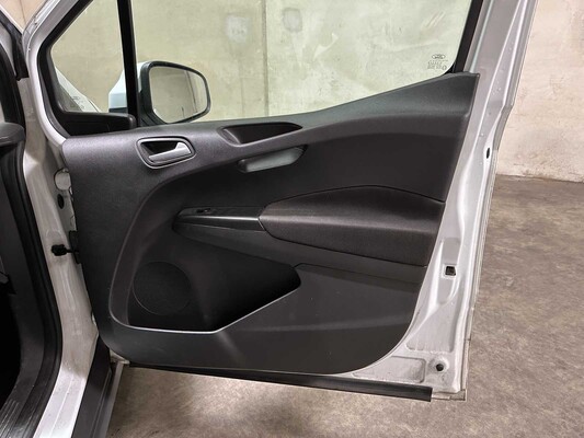 Ford Transit Courier 1.5 TDCI Trend 75pk 2017 (Origineel-NL + 1e eigenaar), V-562-HS
