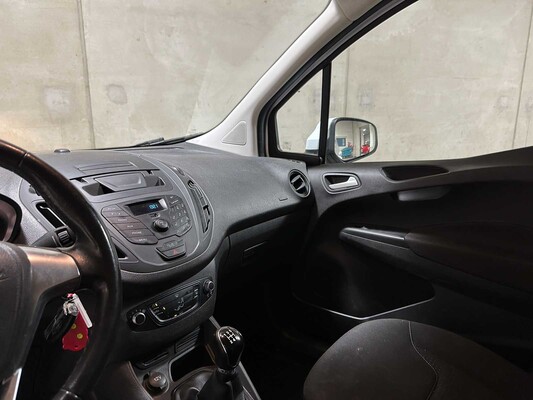Ford Transit Courier 1.5 TDCI Trend 75pk 2017 (Origineel-NL + 1e eigenaar), V-562-HS