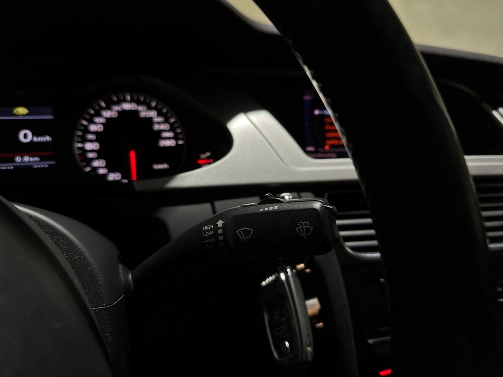 Audi A4 Limousine 1.8 TFSI Pro Line 120pk 2010 (Origineel-NL), 57-LGF-3