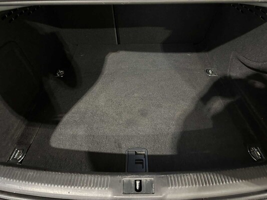 Audi A4 Limousine 1.8 TFSI Pro Line 120pk 2010 (Origineel-NL), 57-LGF-3