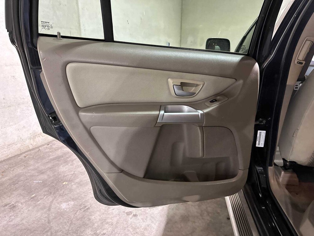 Volvo XC90 4.4 V8 Ocean Race 315pk 2005 7-Persoons, RX-014-P Youngtimer