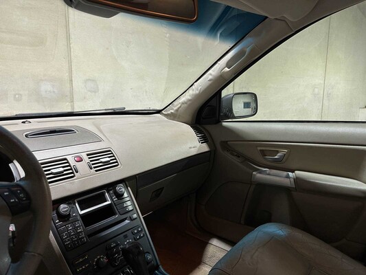 Volvo XC90 4.4 V8 Ocean Race 315pk 2005 7-Persoons, RX-014-P Youngtimer