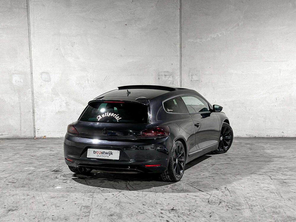 Volkswagen Scirocco 1.4 TSI Highline 122hp 2009, J-351-JG