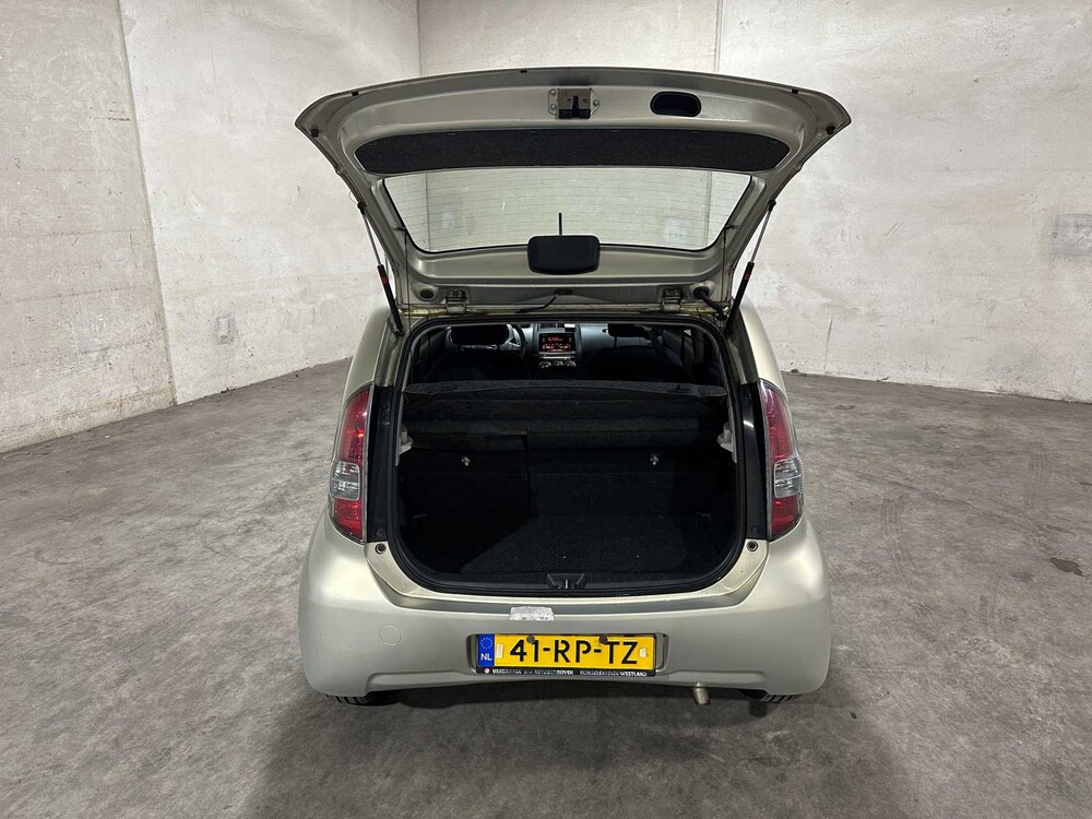 Daihatsu Sirion 2 1.3-16V Comfort 90pk 2005 (Origineel-NL) Automaat, 41-RP-TZ