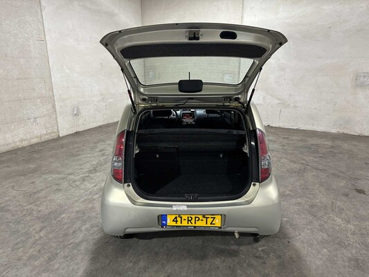 Daihatsu Sirion 2 1.3-16V Comfort 90pk 2005 (Origineel-NL) Automaat, 41-RP-TZ