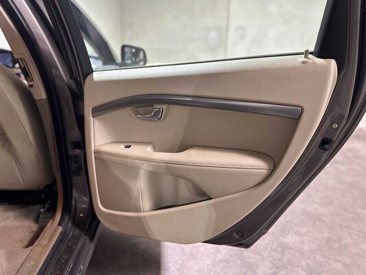 Volvo V70 1.6 T4 Limited Edition 179pk 2011 (Origineel-NL), 60-SKF-2