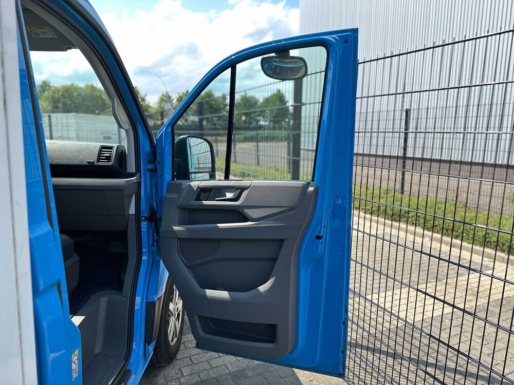Volkswagen Crafter 35 2.0 TDI L4 Trendline Bakwagen 102pk 2019 (Origineel-NL + 1e eigenaar), VBP-02-S