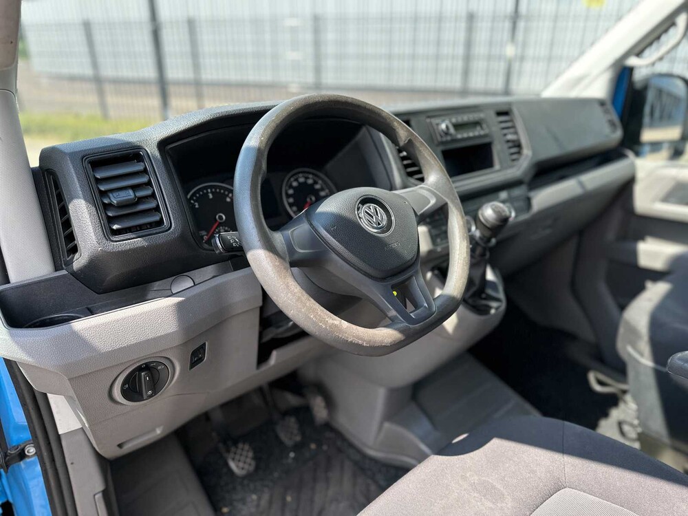 Volkswagen Crafter 35 2.0 TDI L4 Trendline Bakwagen 102pk 2019 (Origineel-NL + 1e eigenaar), VBP-02-S