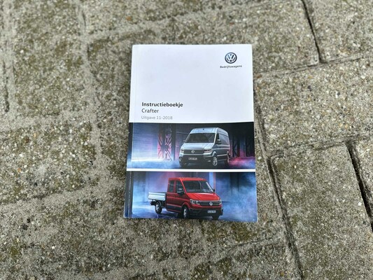 Volkswagen Crafter 35 2.0 TDI L4 Trendline Bakwagen 102pk 2019 (Origineel-NL + 1e eigenaar), VBP-02-S