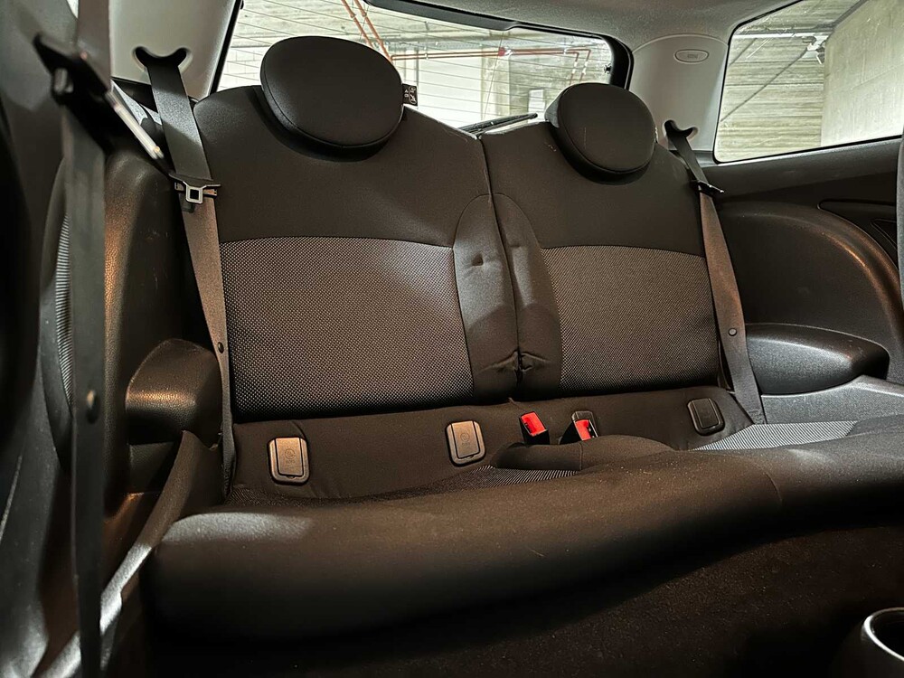 Mini 3-Deurs 1.6 Cooper 120pk 2008, 93-LDX-9