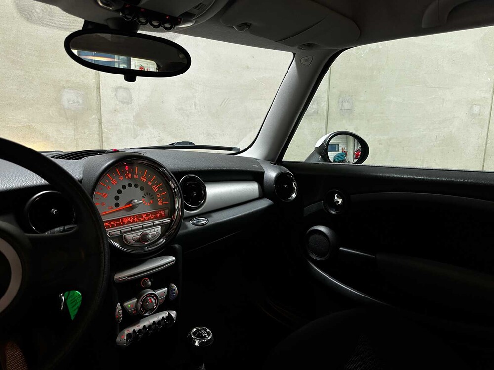 Mini 3-Deurs 1.6 Cooper 120pk 2008, 93-LDX-9