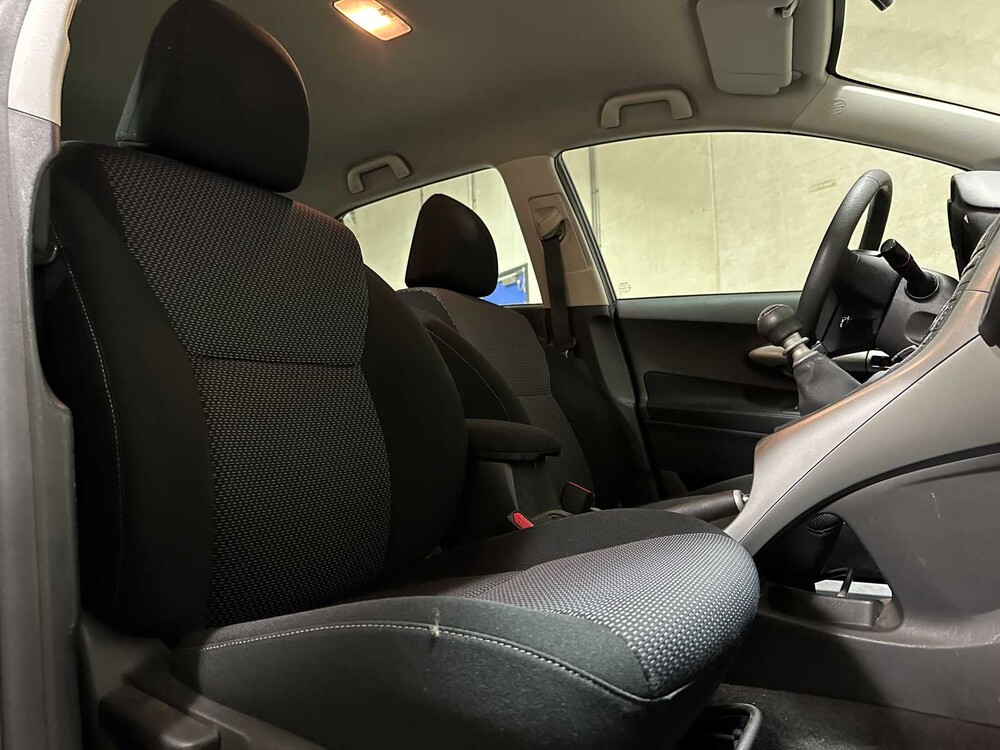 Toyota Auris 2.0 D-4D Aspiration 126pk 2010, 2-XNG-47