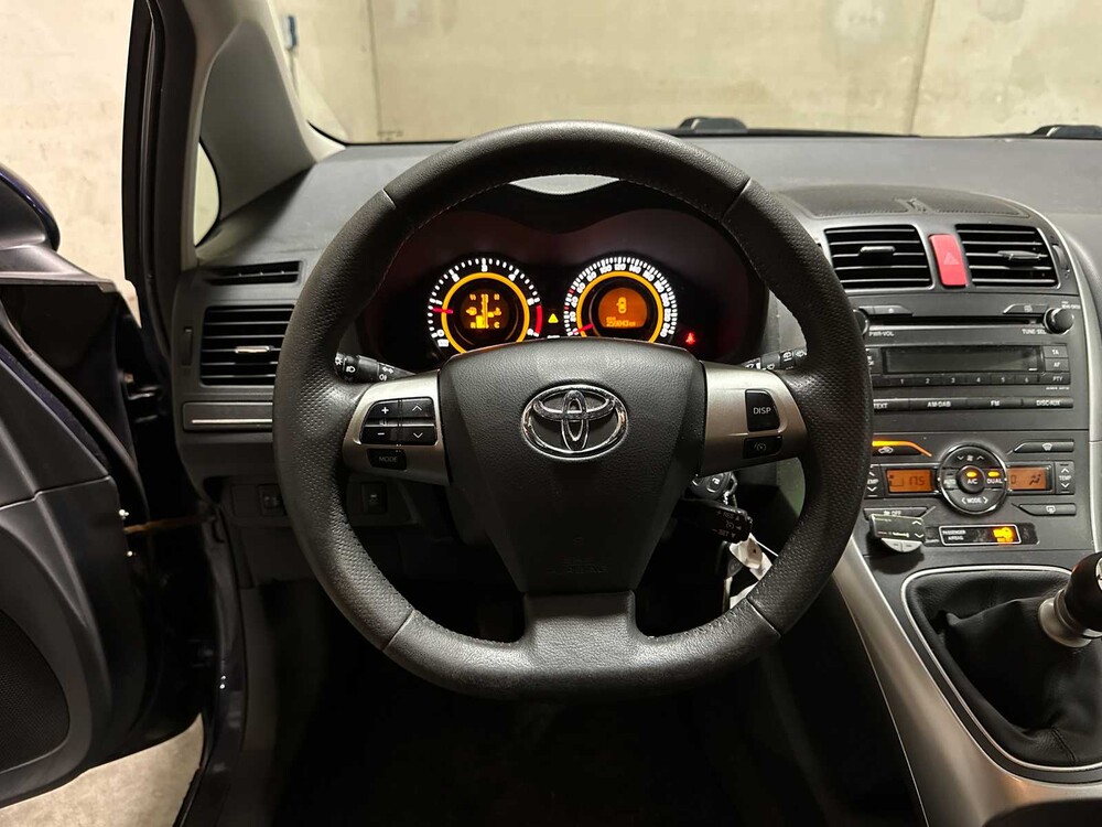 Toyota Auris 2.0 D-4D Aspiration 126pk 2010, 2-XNG-47