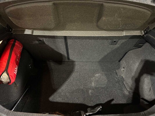 Toyota Auris 2.0 D-4D Aspiration 126pk 2010, 2-XNG-47