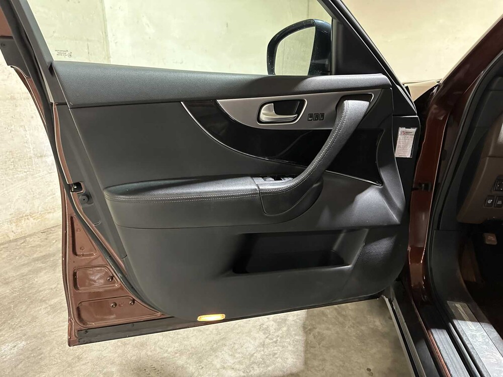 Infiniti FX 30d GT Premium 238pk 2012, 92-ZKP-3