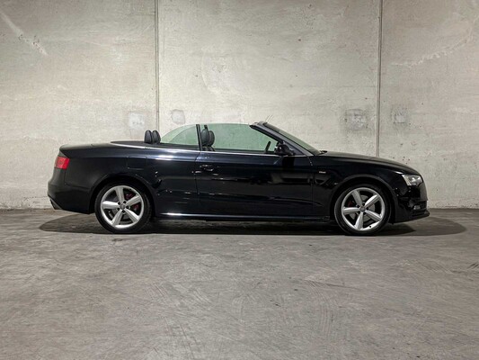 Audi A5 Cabriolet 1.8 TFSI Pro Line S 170pk 2013 (Origineel-NL), 64-ZRP-1