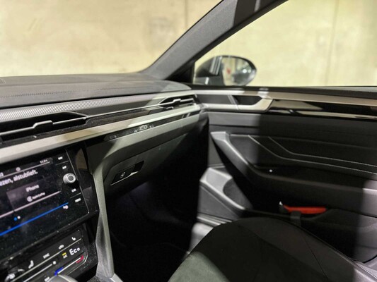 Volkswagen Arteon Shooting Brake 1.4 eHybrid 160kW 6-DSG R-Line Business+ 218pk 2022 (Origineel-NL+1e eigenaar), P-946-TG