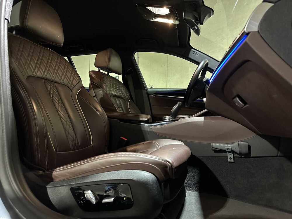 BMW 520i Touring High Executive 5-serie 181pk 2018 (Origineel-NL), RX-455-V